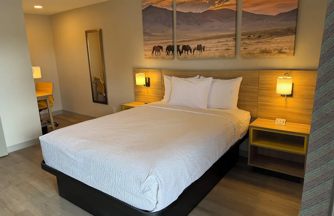 Days Inn By Wyndham Vernal Southwest-1