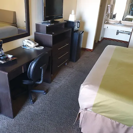 Days Inn By Wyndham Vernal Southwest-3